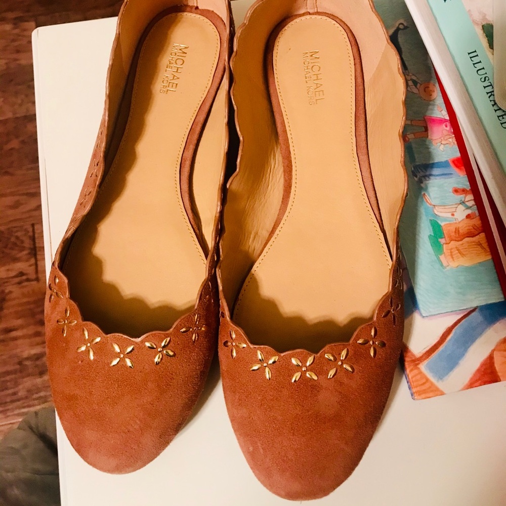 Michael Kors suede ballet flat - Picture 2 of 2